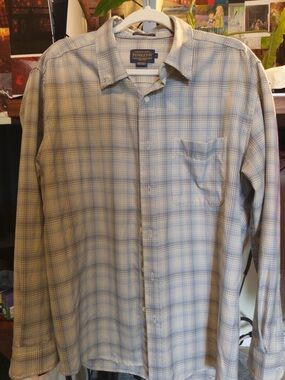 Pendleton Men's Light Blue Plaid Button-Up shirt